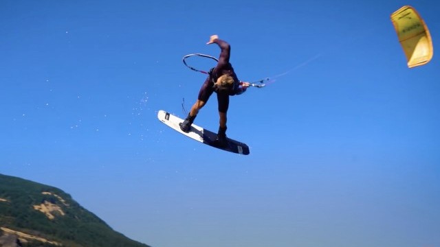 Airush - Introducing the New Helios Colorway