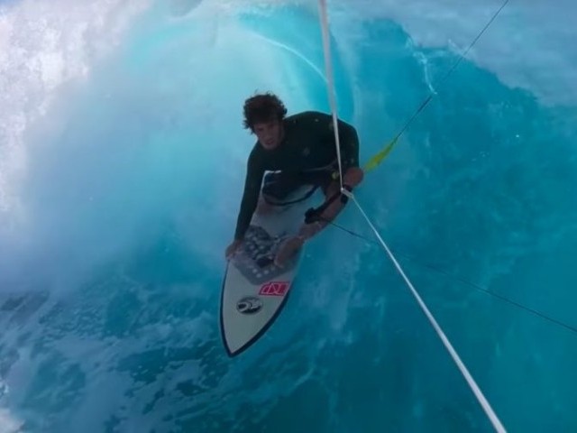Cloudbreak sessions x Noir Matter