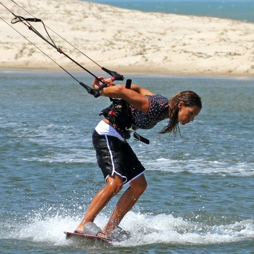 Sliding Surface Pass Kitesurfing Technique