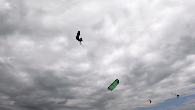 Action packed kite day including the highest hydrofoil jump ever recorded on WOO