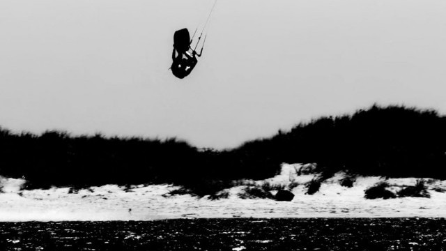 NOIR/BLANC – featuring Stefan Spiessberger, filmed and edited by Dan Scott.