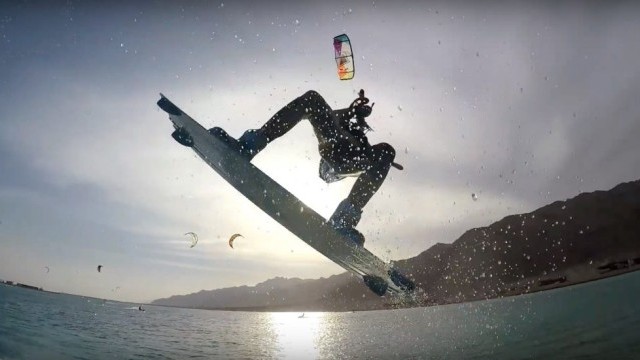 Sinay Kitesurfing in the Lagoon