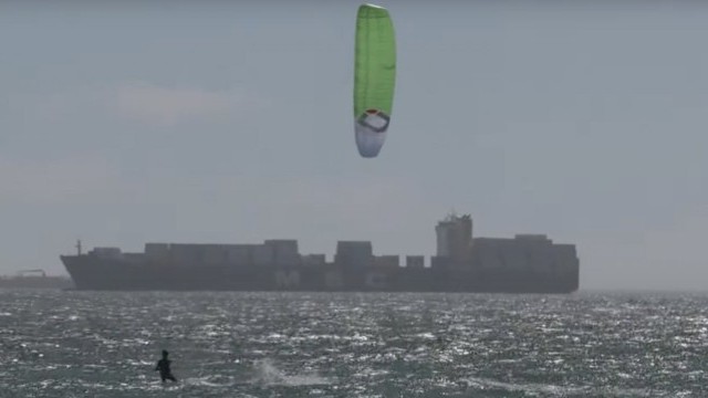 Ozone Chrono V4 Magic at Misty Cliffs and Blouberg beach