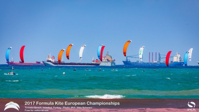 Parlier And Moroz Crowned 2017 Formula Kite European Champions