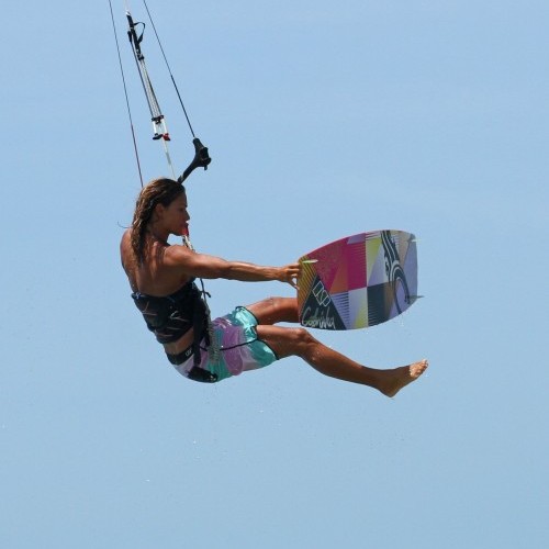 One Foot Back Loop Kitesurfing Technique