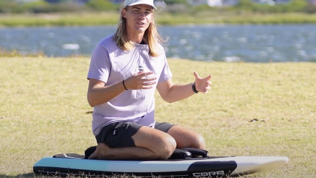 5 Crucial Tips to Water Start on a WingFoil!