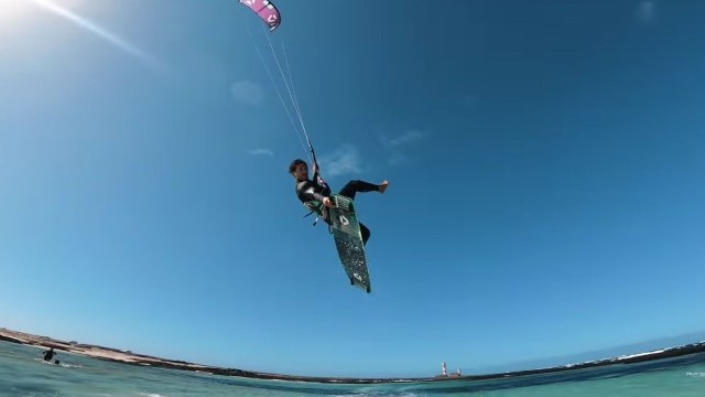 KITE TANGLE & E-BIKE TRAILS!! - Court In The Act #VLOG 147