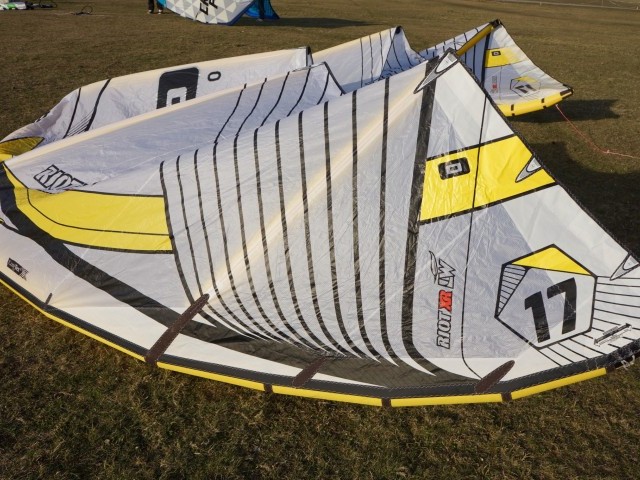 CORE Kiteboarding Riot XR3 LW 17m 2015