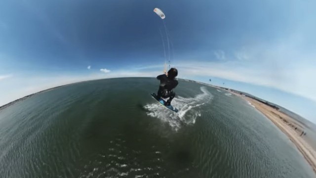 How to "KITELOOP" - Tricks of the Trade with Tom Court