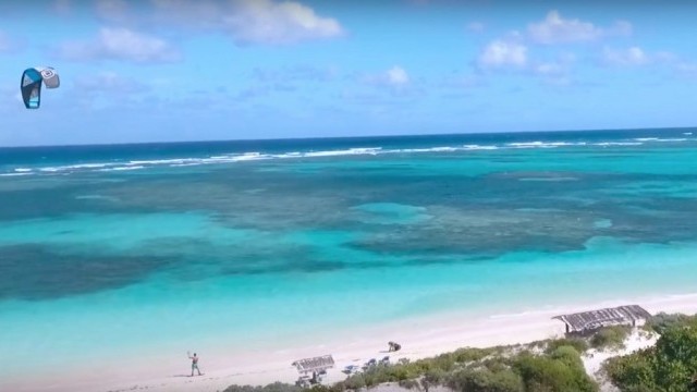 Kiteboarding: Small Planes & Life On Anegada #VlogLife 14