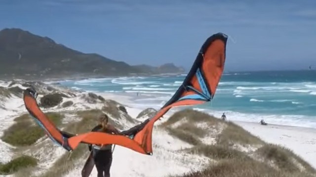 Throwback to a session on the most Southwestern tip of Africa #capetown #kite #southafrica #sendit