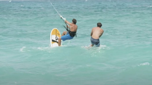 How to tow your friend with a kite | KITEBOARDING