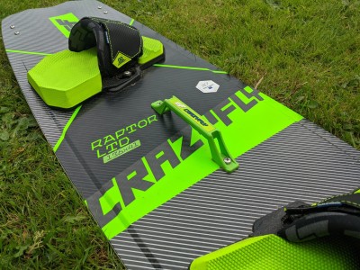 CrazyFly Raptor NEON LTD 136 x 41cm 2020 Kitesurfing Review