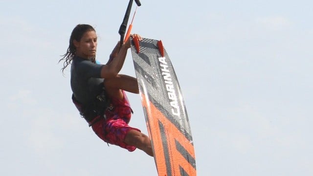 Kitesurfing Technique - Air Gybe Nose Grab