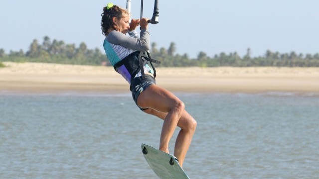 Kitesurfing Technique - Learning to Loop Part 5 - Jump Transition Down Loop Part 1