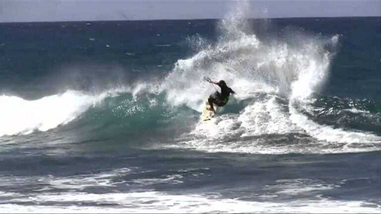 Nobile Rider Eli Zarka busting out some strapless action...