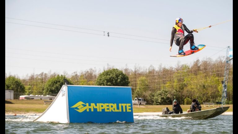 8X Kitesurfing World Champion trains at OWC - Gisela Pulido 2013