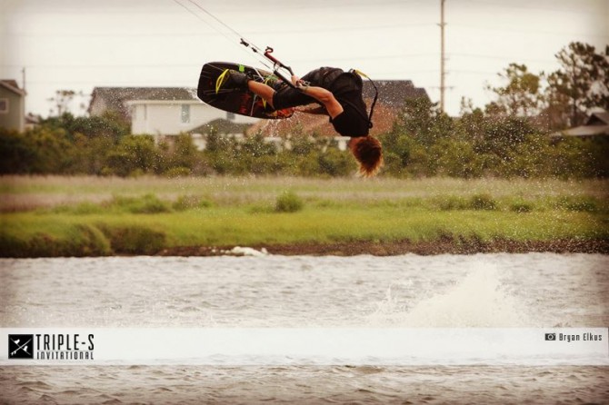 935617_10151636370825218_1363037718_n