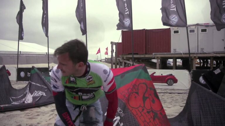 Single Elimination Part 2, in Germany for the Beetle Kitesurf World Cup 2013 in Sankt Peter Ording.