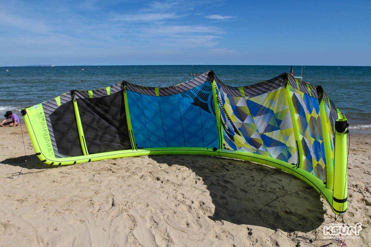 The Chaos is a high aspect C style kite.