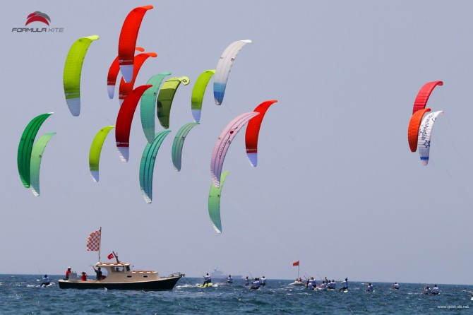 Racers underway during the 2015 Formula Kite European Championships.