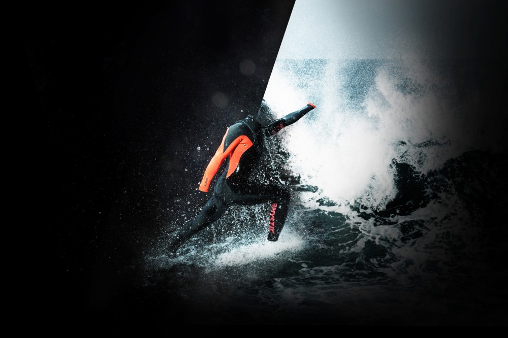 The Crossfire, in bright colors and super flexible neoprene, will keep you warm and happy this winter.