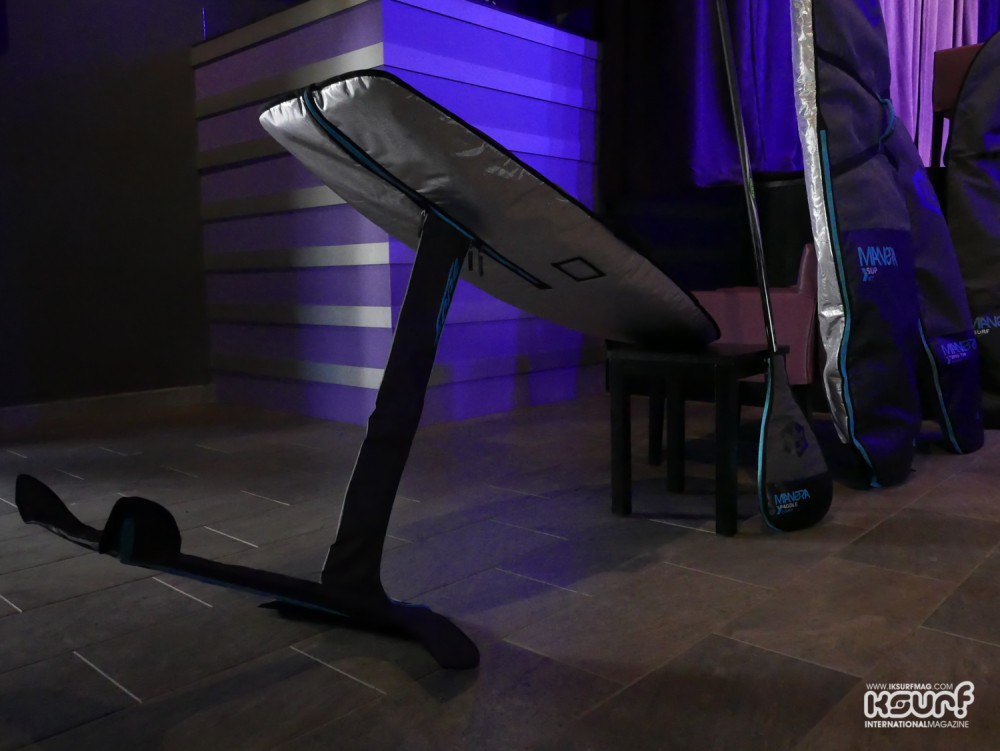 Complete with the F-One branded Foil Cover.