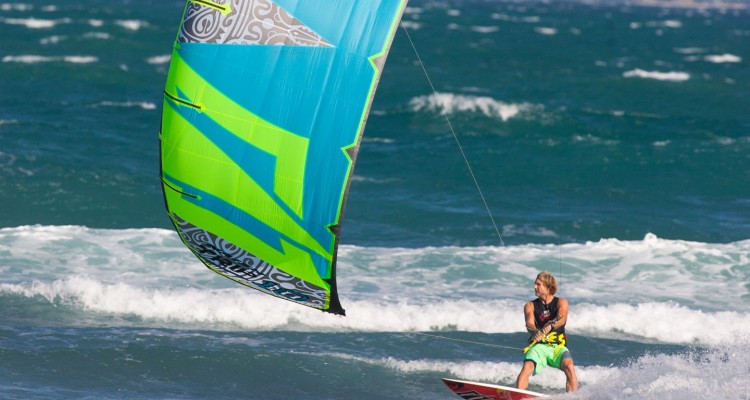 The strutless 2016 Naish Trip combines high performance on the water with easy packing and storage.