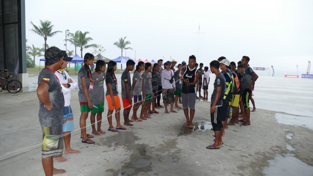 Wit, Myanmar's sole kiteboarder, in full teaching flow.