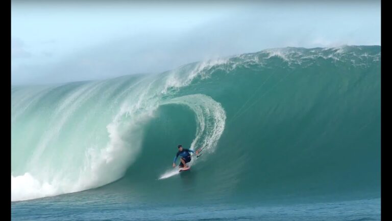 Best Video of 2015 [Nomination] - Keahi De Aboitiz At Teahupoo
