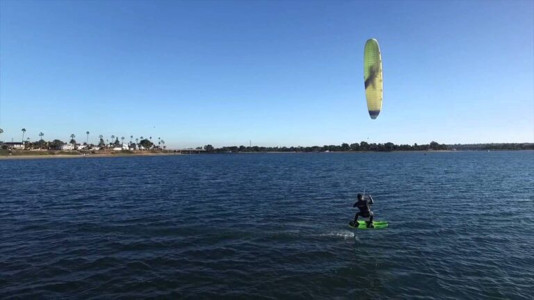 Foilboarding Mission Bay Nico Landauer F-One Diablo F-One