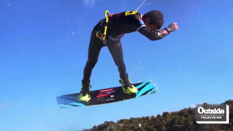 Facing Waves: Big Air Kiteboard