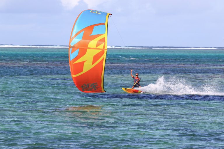 F-One Launch The Breeze Kite For 2017