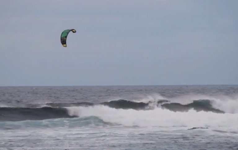 KItesurfing Crab Island