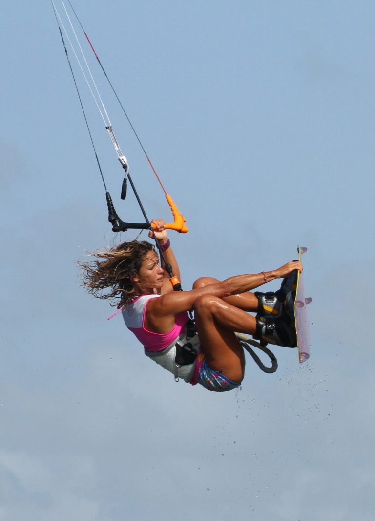 Kitesurfing Technique - Indy Front Down Loop Transition