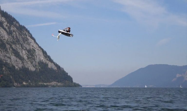 SONIC 2 Kite Hydrofoiling with Peter