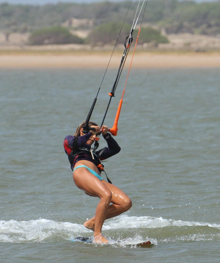 Kitesurfing Technique - Roll Tack