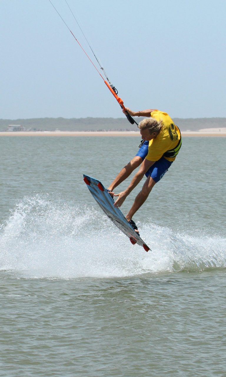 Kitesurfing Technique - Toeside Nose Grab Front Loop Transition