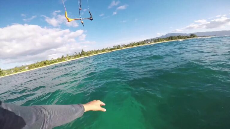 Amazing Kite Throw On A Foil