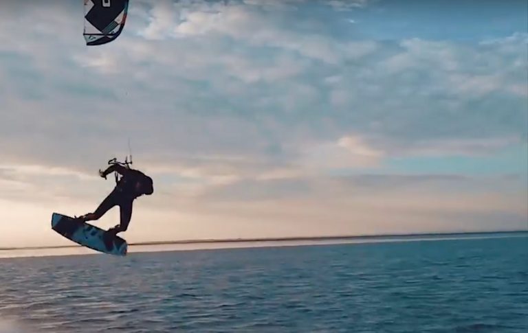 Learn Kitesurfing - The Secret About Lightwind _ BOUCH