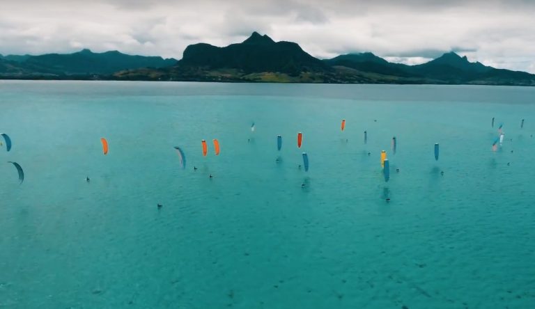 The Foiling Show - HFPT Mauritius 2017 - Race 1