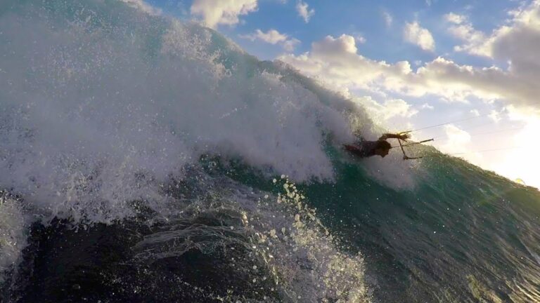 Kitebodysurfing on One Eye by Keahi de Aboitiz