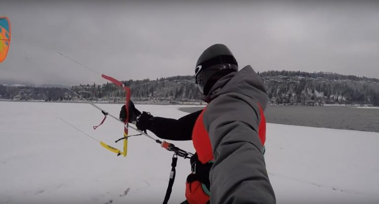 Snowkiting The Hood River Sandbar December 26 2017