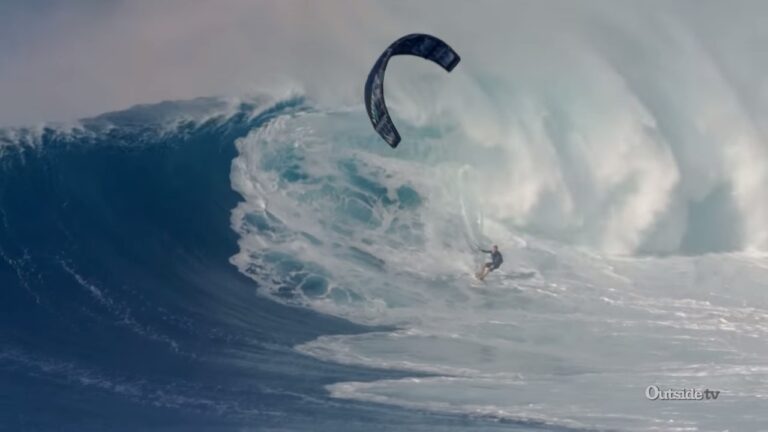 Best Video of 2017 [Nomination] - Big Wave Kiteboarding At Jaws / In The Zone