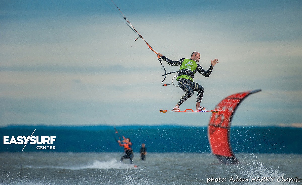 Kitesurfing in Hel Peninsula Holidays and Travel Guides » Europe