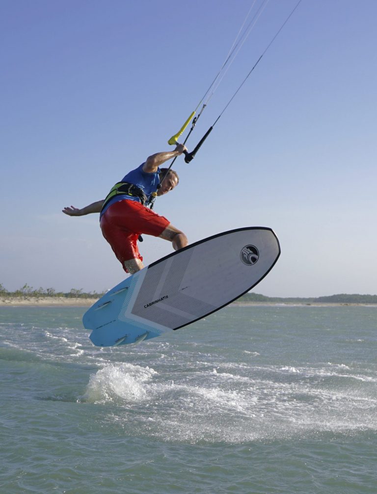 Kitesurfing Technique - Strapless Chop Hop