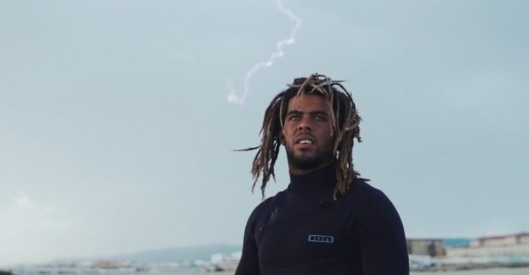 Best Video of 2018 [Nomination] - Glued by the wind ft Airton Cozzolino