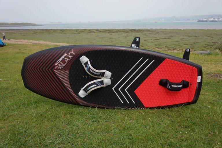 Kitesurfing Reviews - Liquid Force Kites Galaxy and Thruster Foil 4'8 2018