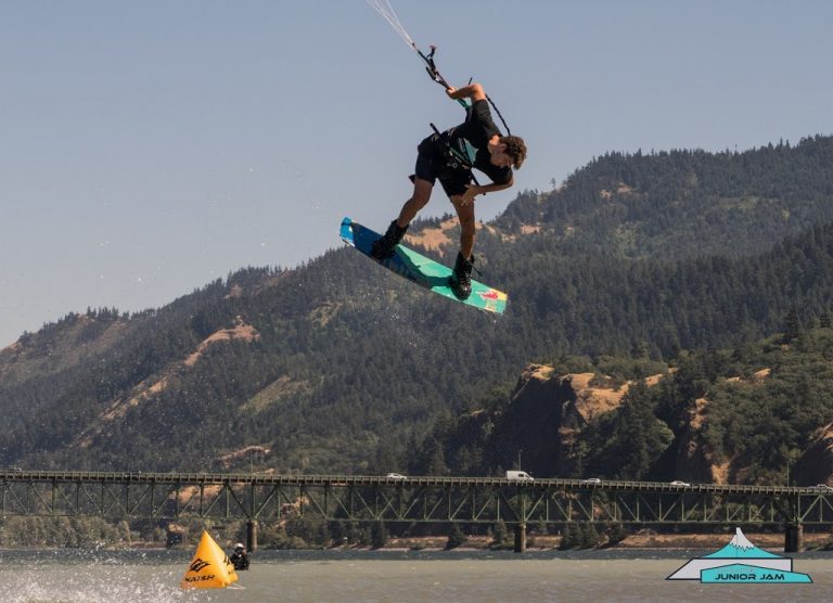 The Hood River Junior Jam Freestyle - Big Tricks Went Down!