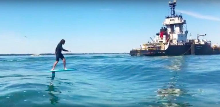 Tanker Wave Foil Surfing